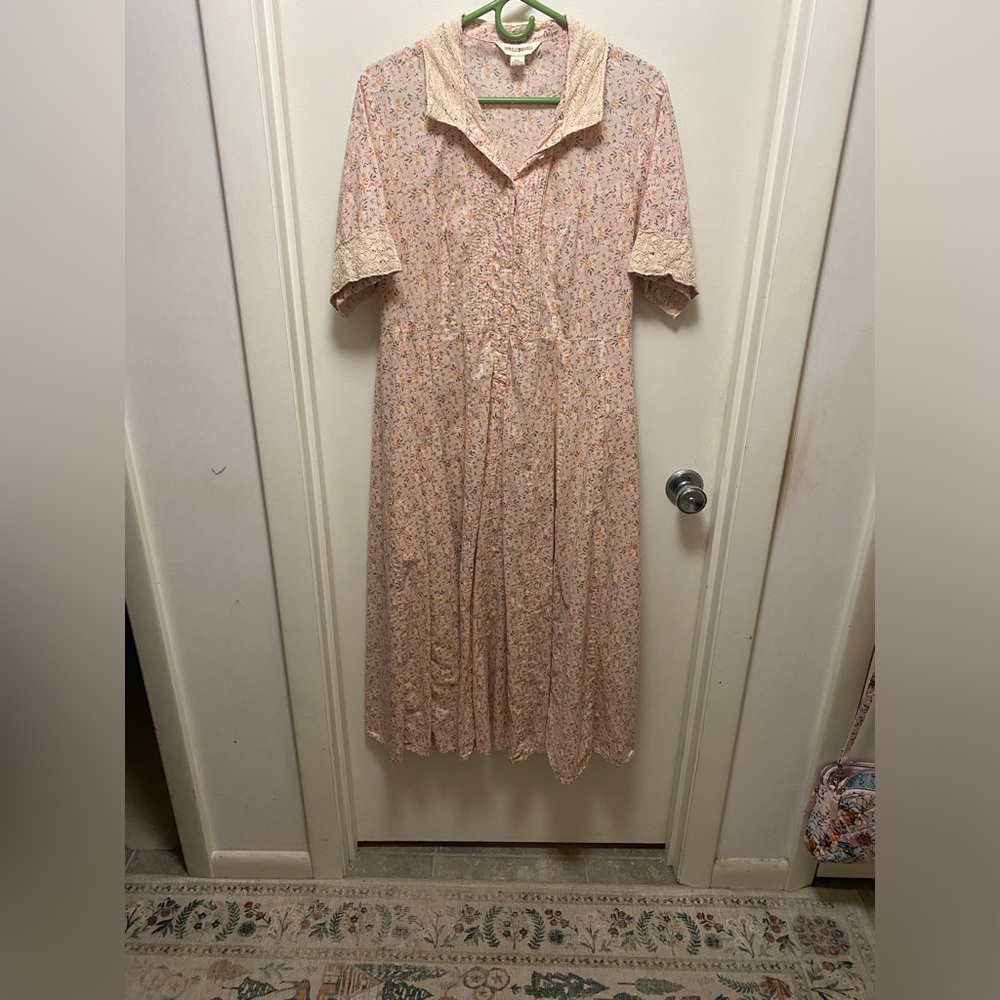 April Cornell Peach-Pink Floral Midi Dress with Lace Trim